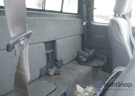 2000 Toyota Tacoma Prerunner V6 from USA, damaged, VIN 4TASN92NXYZ671119